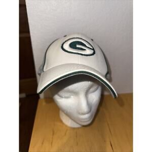 Green Bay Packers Reebok NFL Onfield Hat M/LWhite Football Cap Stretch